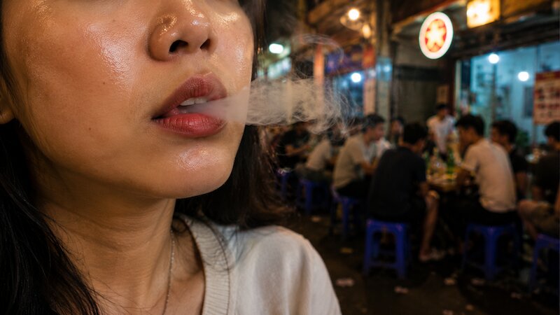 hơi thở có mùi cồn